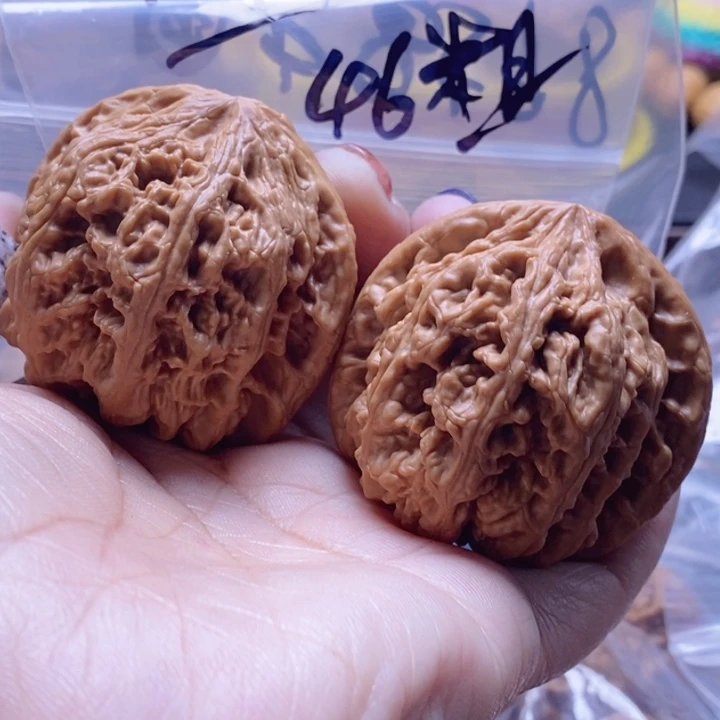 吊坠文玩核桃粗筋