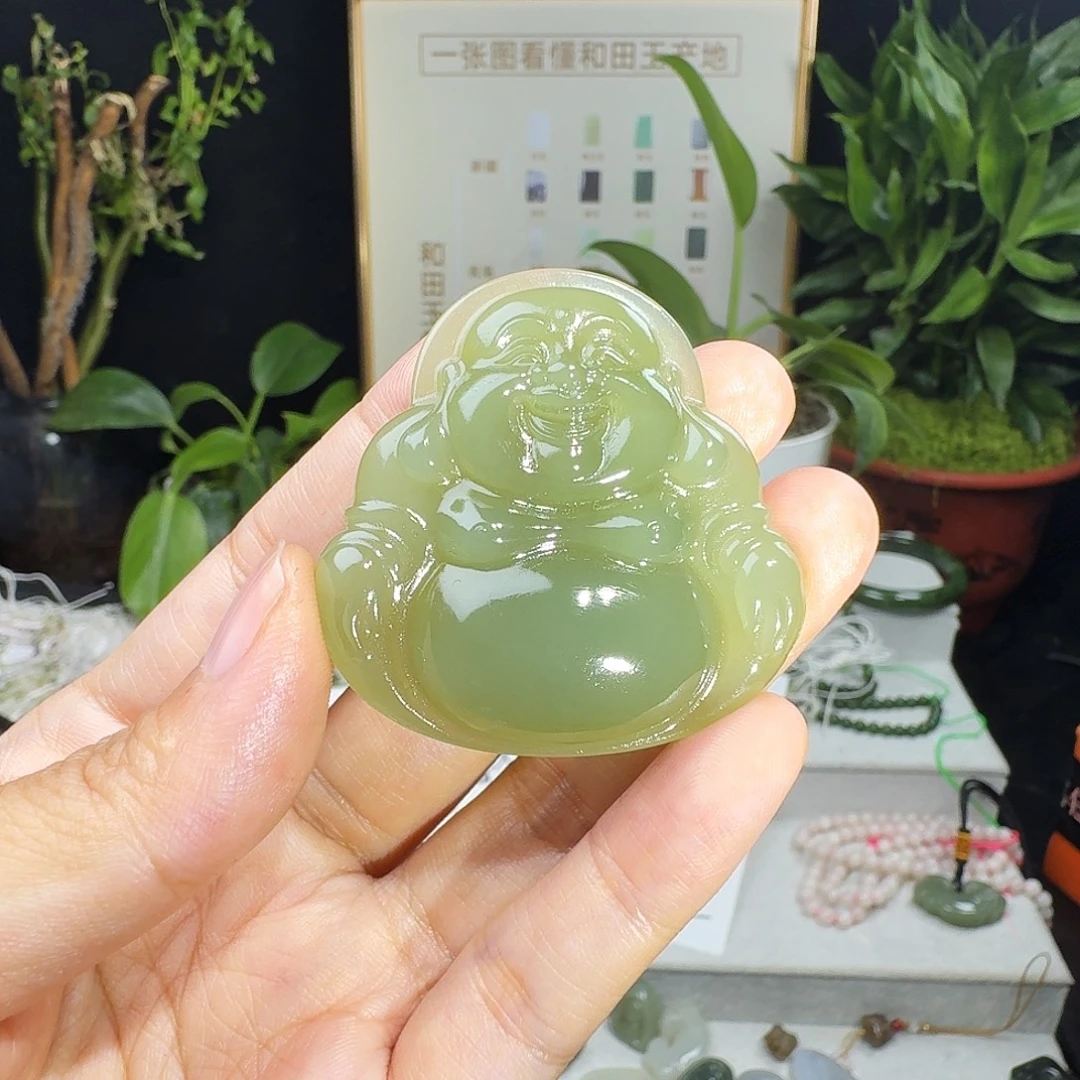 s***t和田玉未镶嵌颈饰