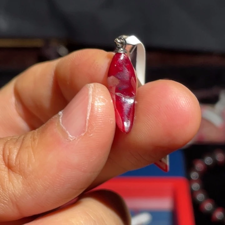 天然辰砂全透单晶体