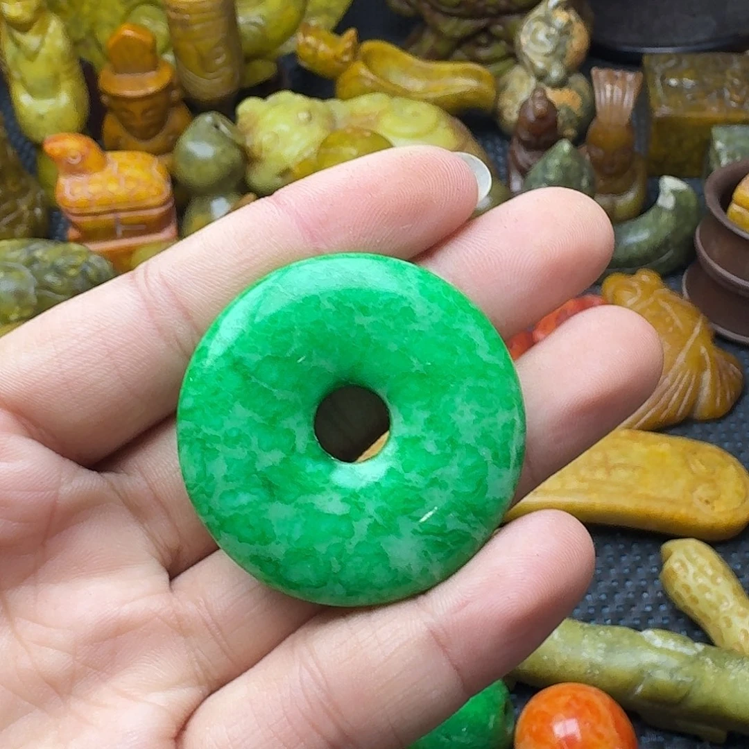 白玉菩提吊坠。。。用****9