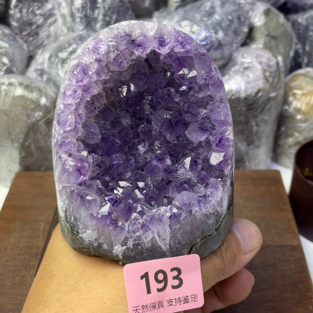 未镶嵌大型摆件（非配饰）水晶