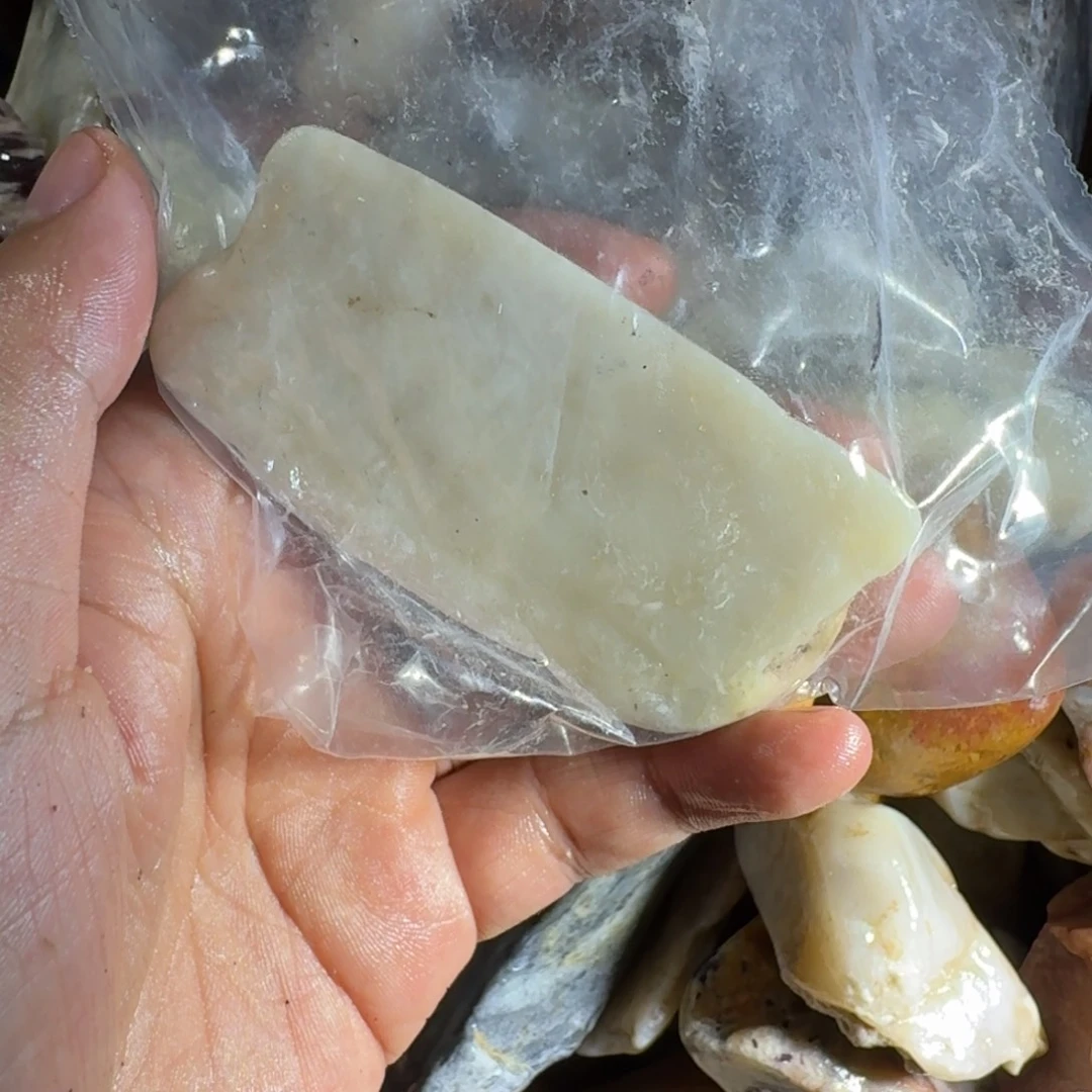 潜***堂寿山石58888888888888