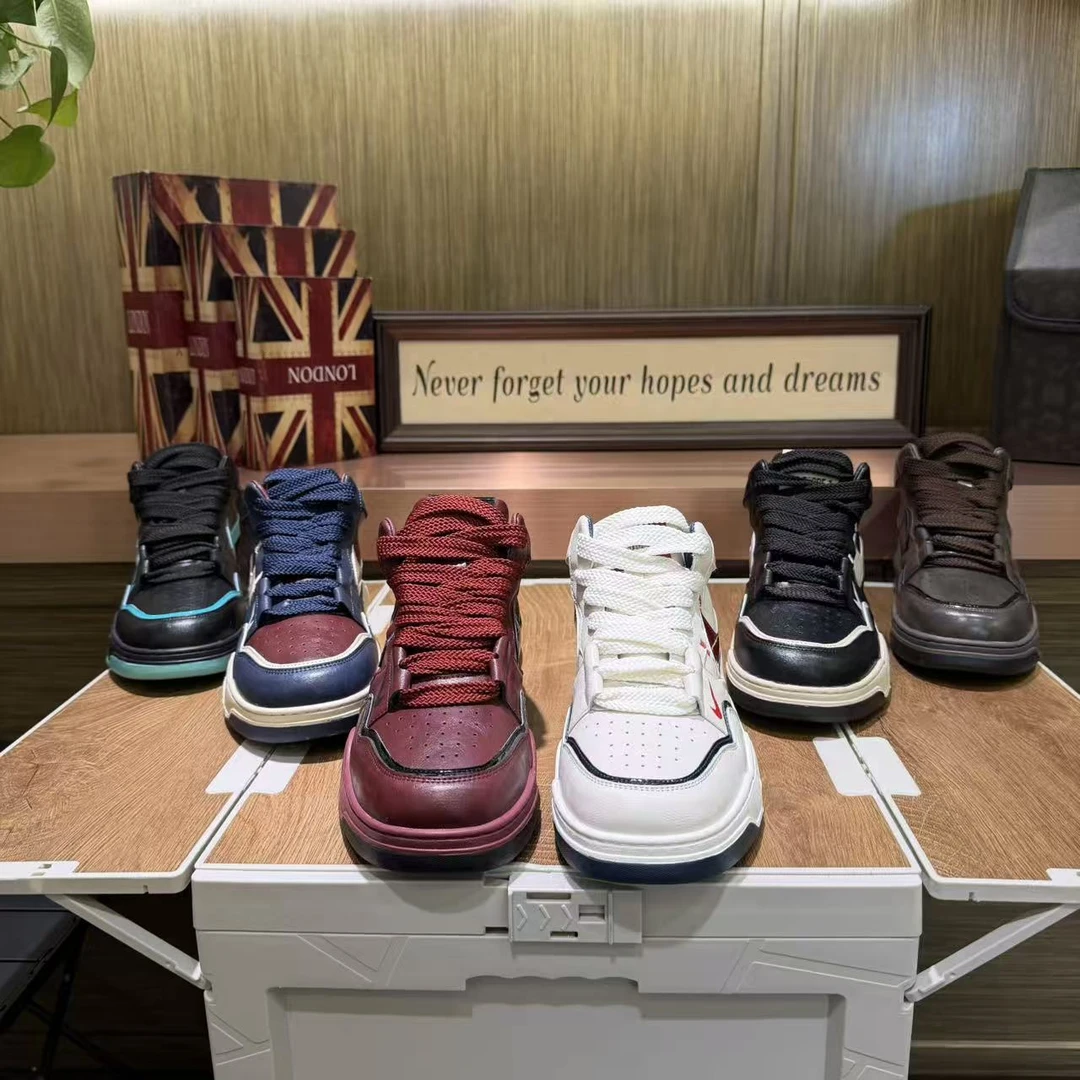 2025秋冬新款圆头高帮透气运动风时尚休闲鞋厚底加绒男款冬季男鞋