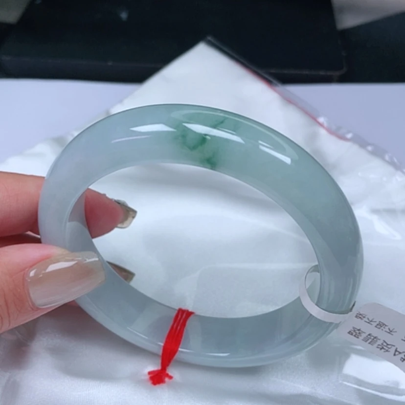 【闪购商品】翡翠手镯未镶嵌，