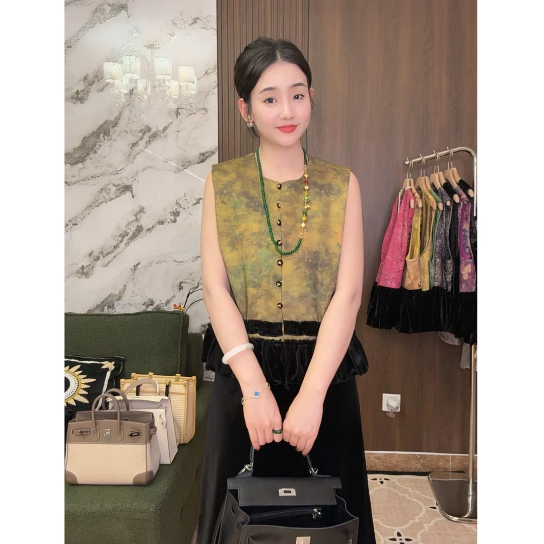 新中式马甲女时尚显瘦秋季新款百搭洋气丝绒拼接气质