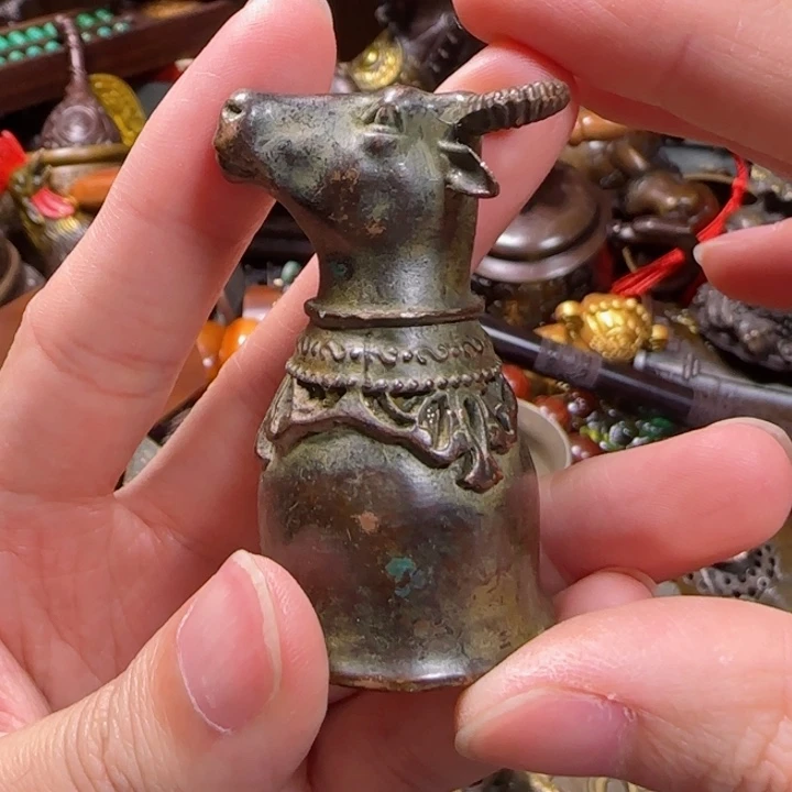 铜器把玩摆件链接