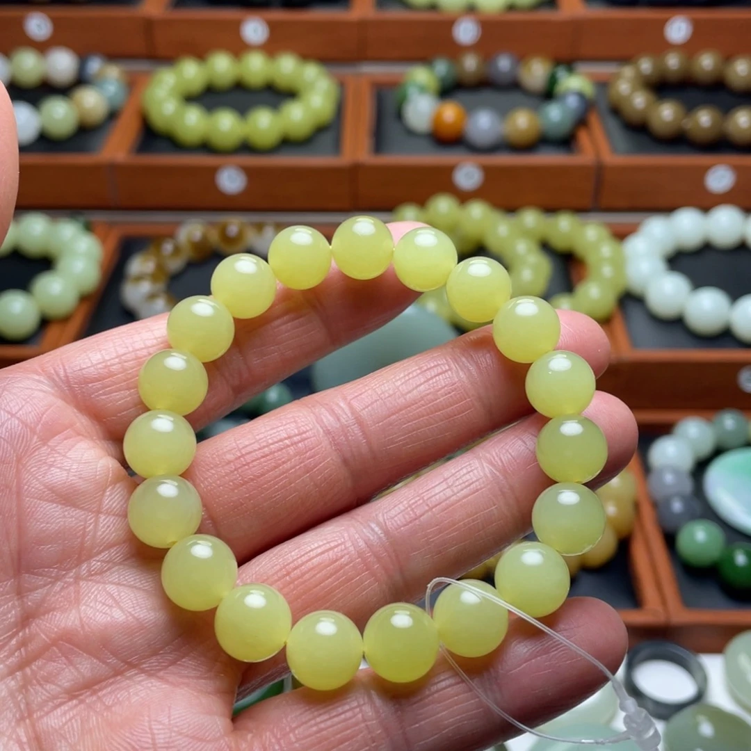 和田玉未镶嵌手串