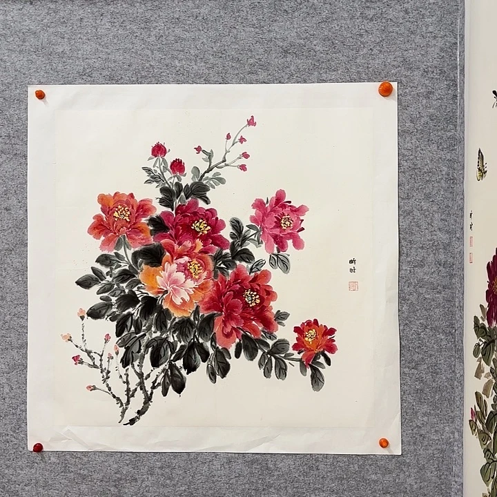 国画花鸟的翅膀和