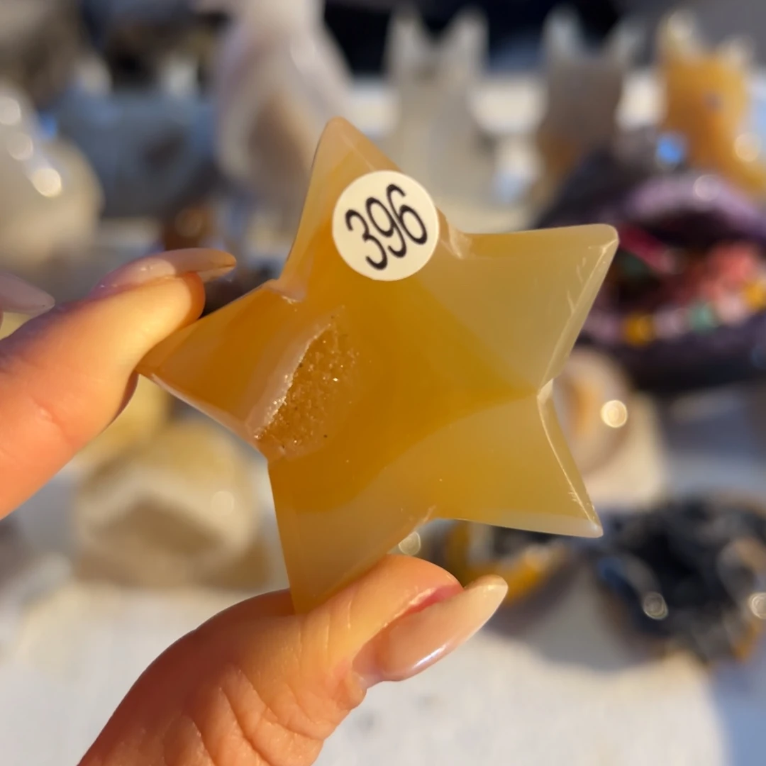 玛瑙/玉髓未镶嵌雕刻件