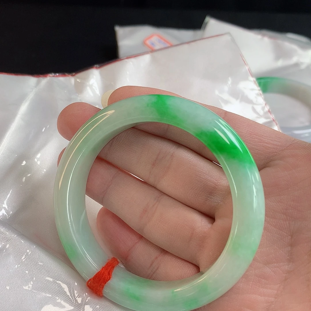 未镶嵌手镯翡翠807