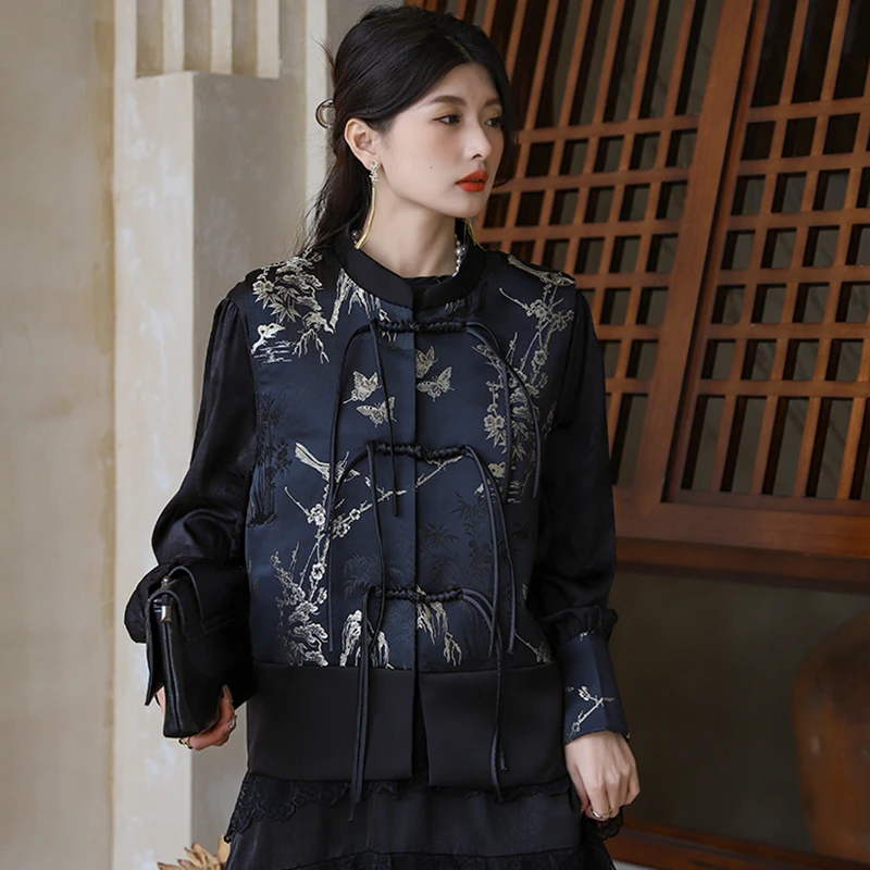 2025春新中式缎面提花衬衫+流苏盘扣马甲两件套新款佛系禅意外套