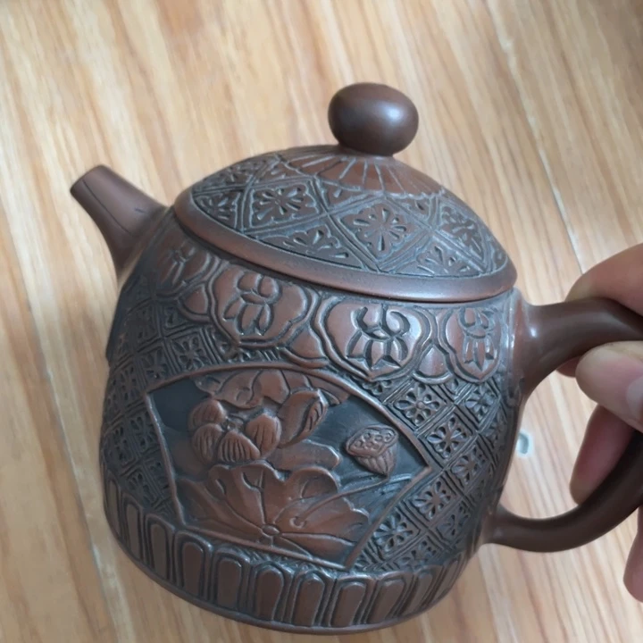 沈***衣茶壶紫砂宜兴紫砂壶