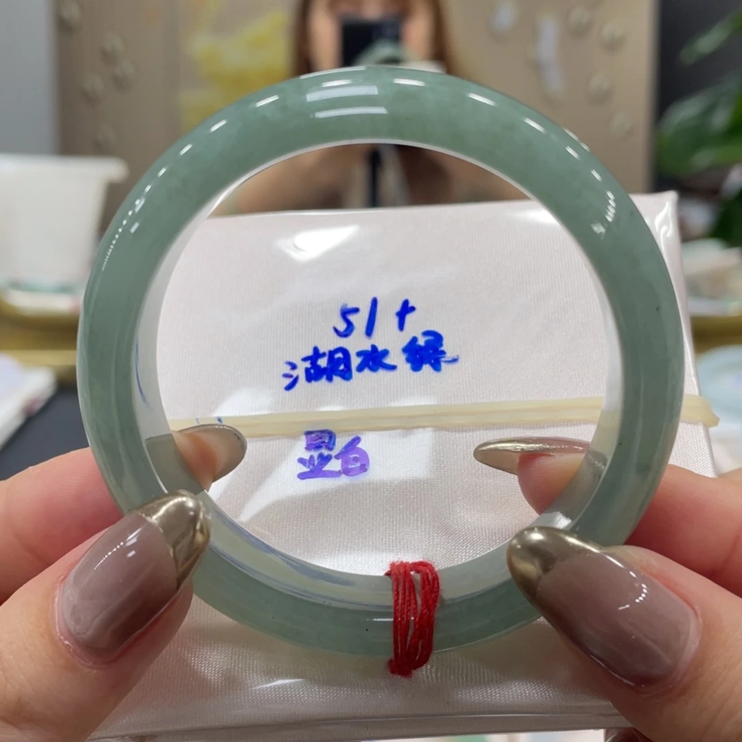 未镶嵌手镯翡翠翡翠