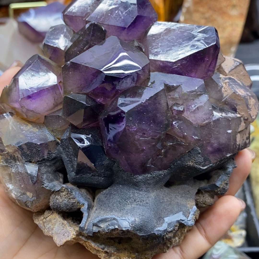 未镶嵌水晶珠宝半成品