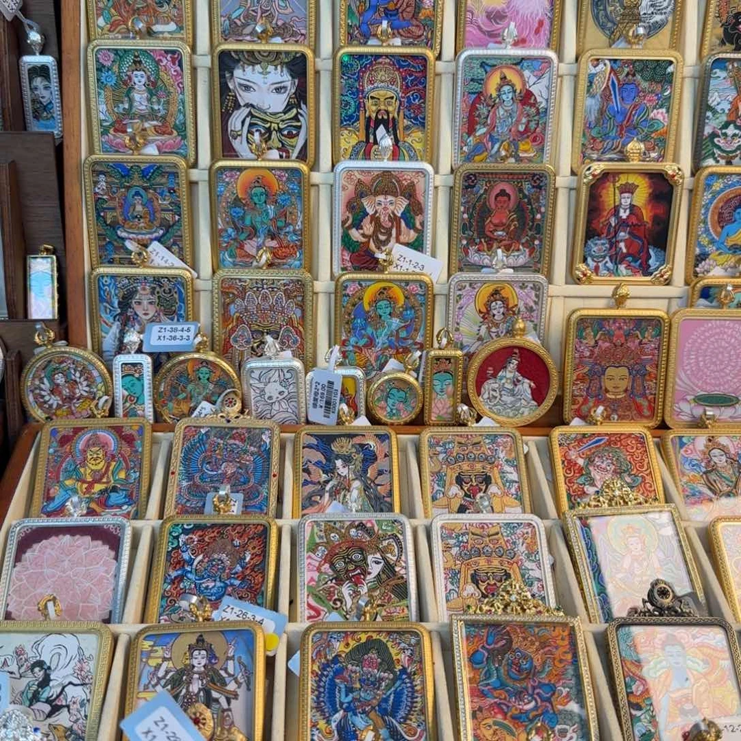 静***然花岗石铁合金古祥手绘唐卡