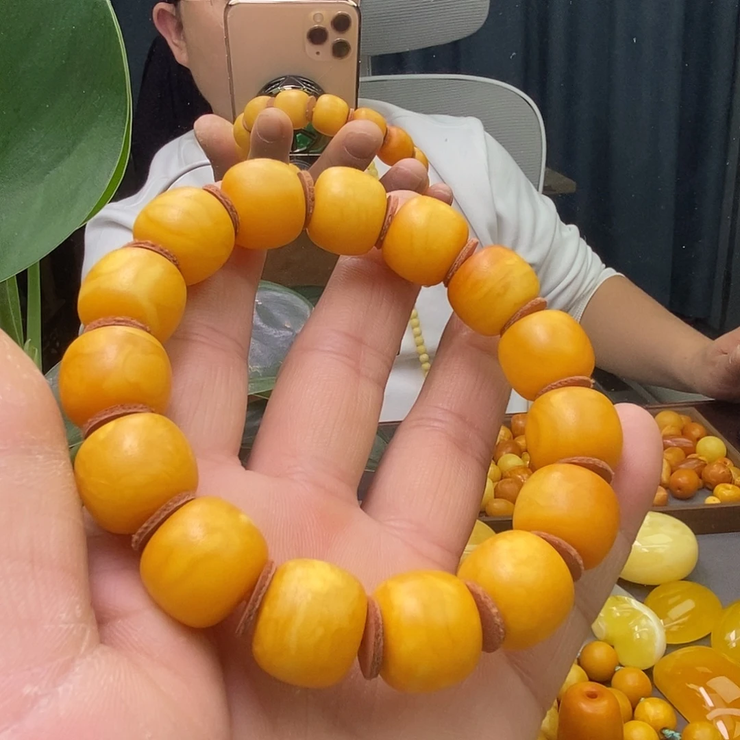 蜜蜡未镶嵌珠宝奇石