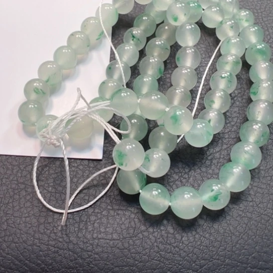 石英质玉合金颈饰晓*