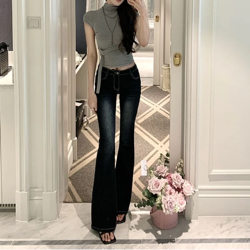 苹果.2025新款高腰显瘦牛仔裤