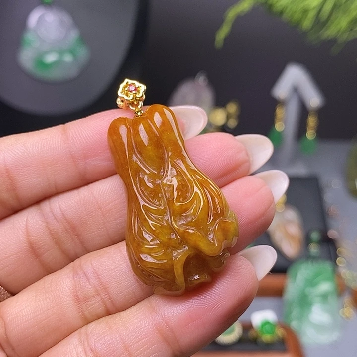 吊坠(赠链)未镶嵌翡翠