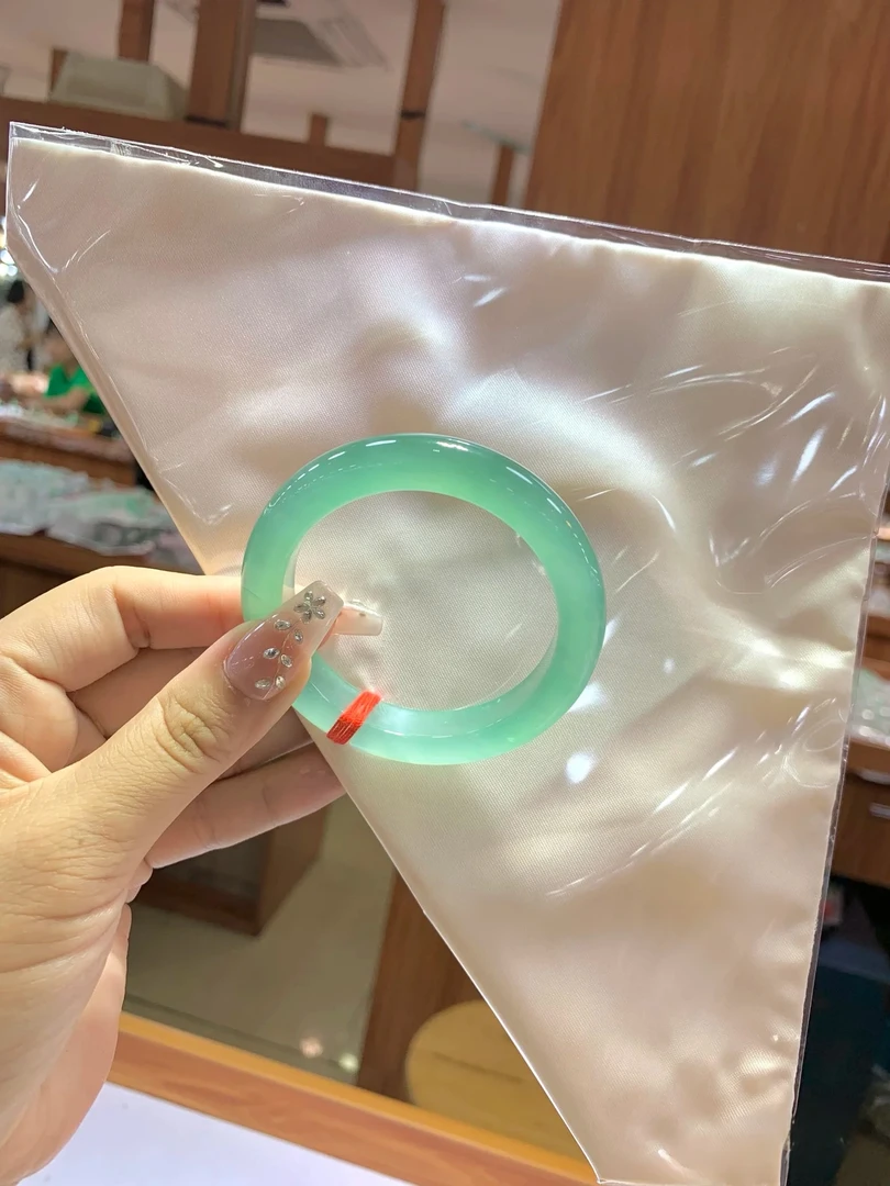 A时尚缅风美人冰透饰品手镯(直播专用链接)