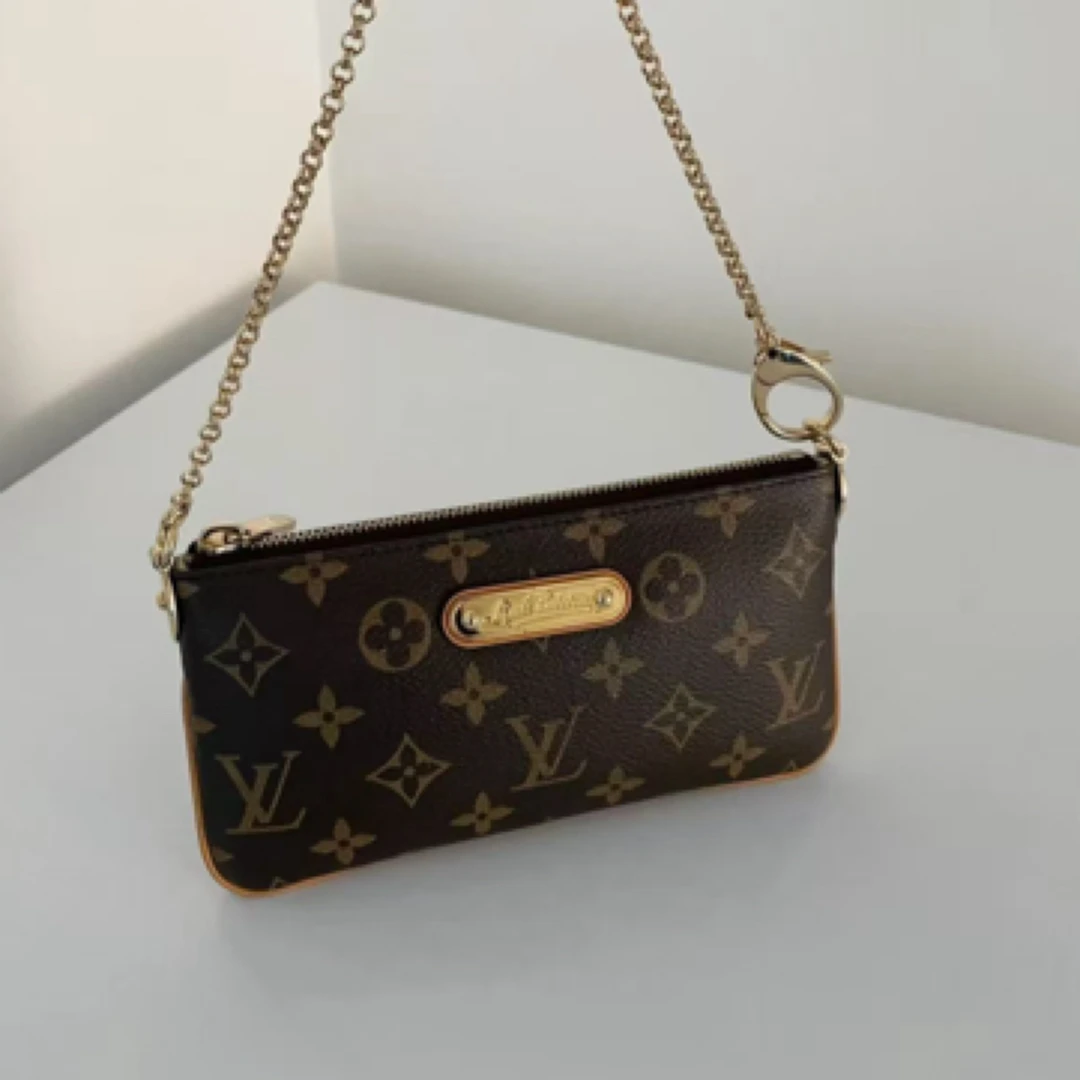 95新 LouisVuitton/路易威登 路易威登/单肩包/1813