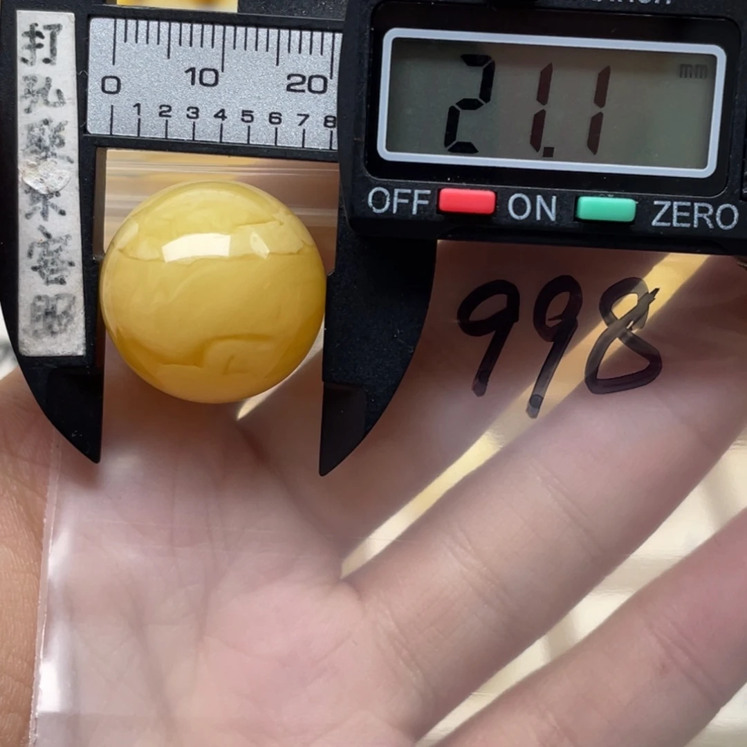 未镶嵌蜜蜡裸石大*蜜蜡