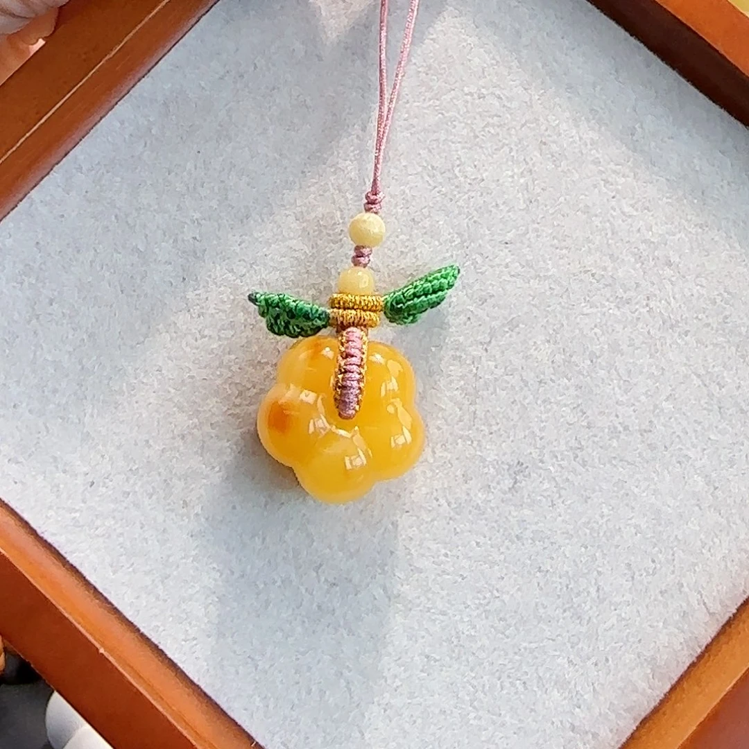 琥珀未镶嵌珠宝奇石款式仅供参考