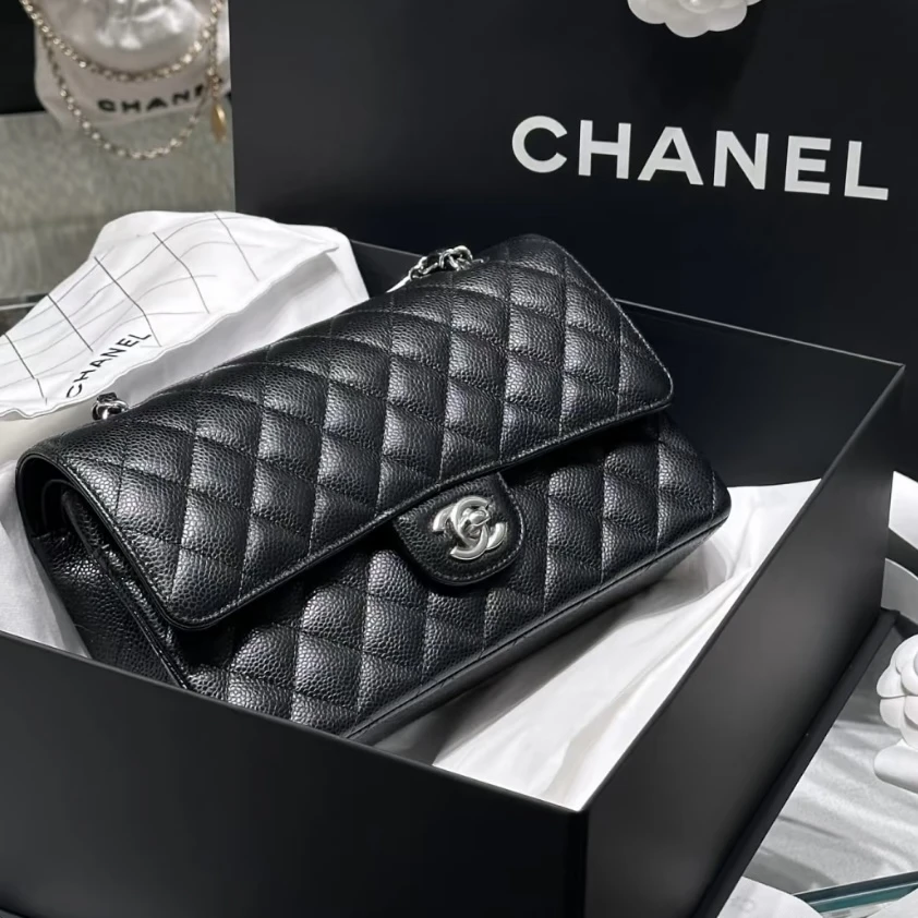 99新 Chanel/香奈儿 【杨贵妃专属】经典中号黑银鱼子酱cf口盖包s