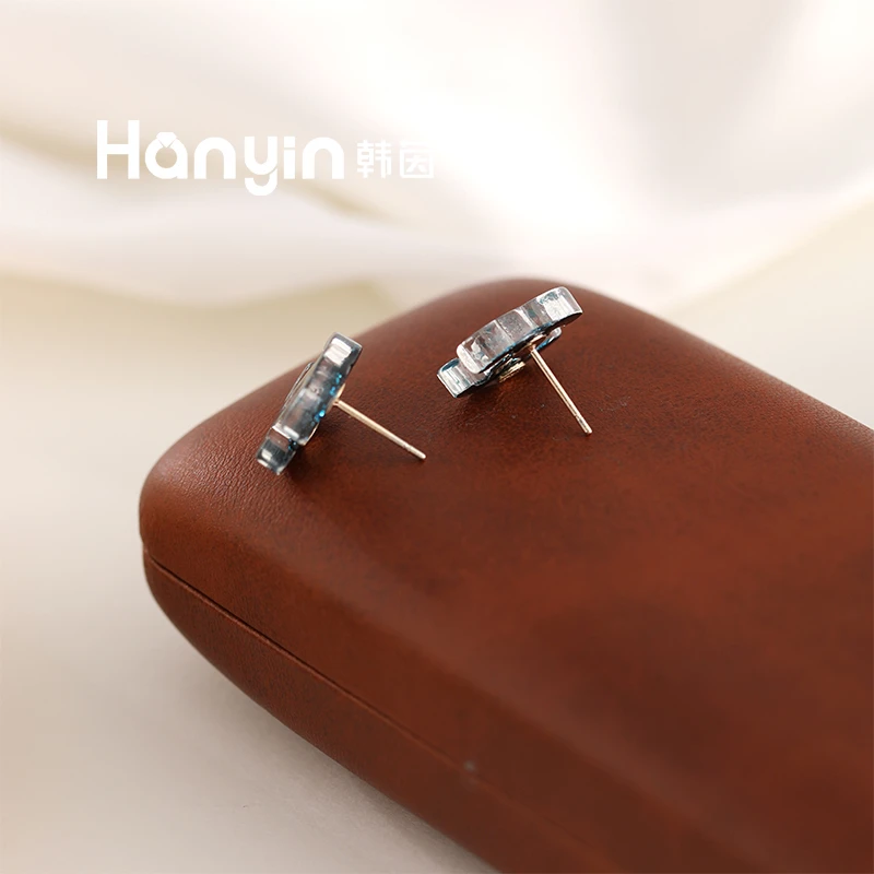 铜合金树脂耳饰 925银针个性设计满天星小香风双C耳钉AAA