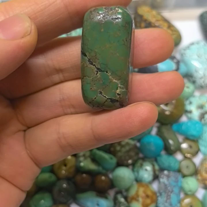 绿松石合金挂件 绿松石随形手把件