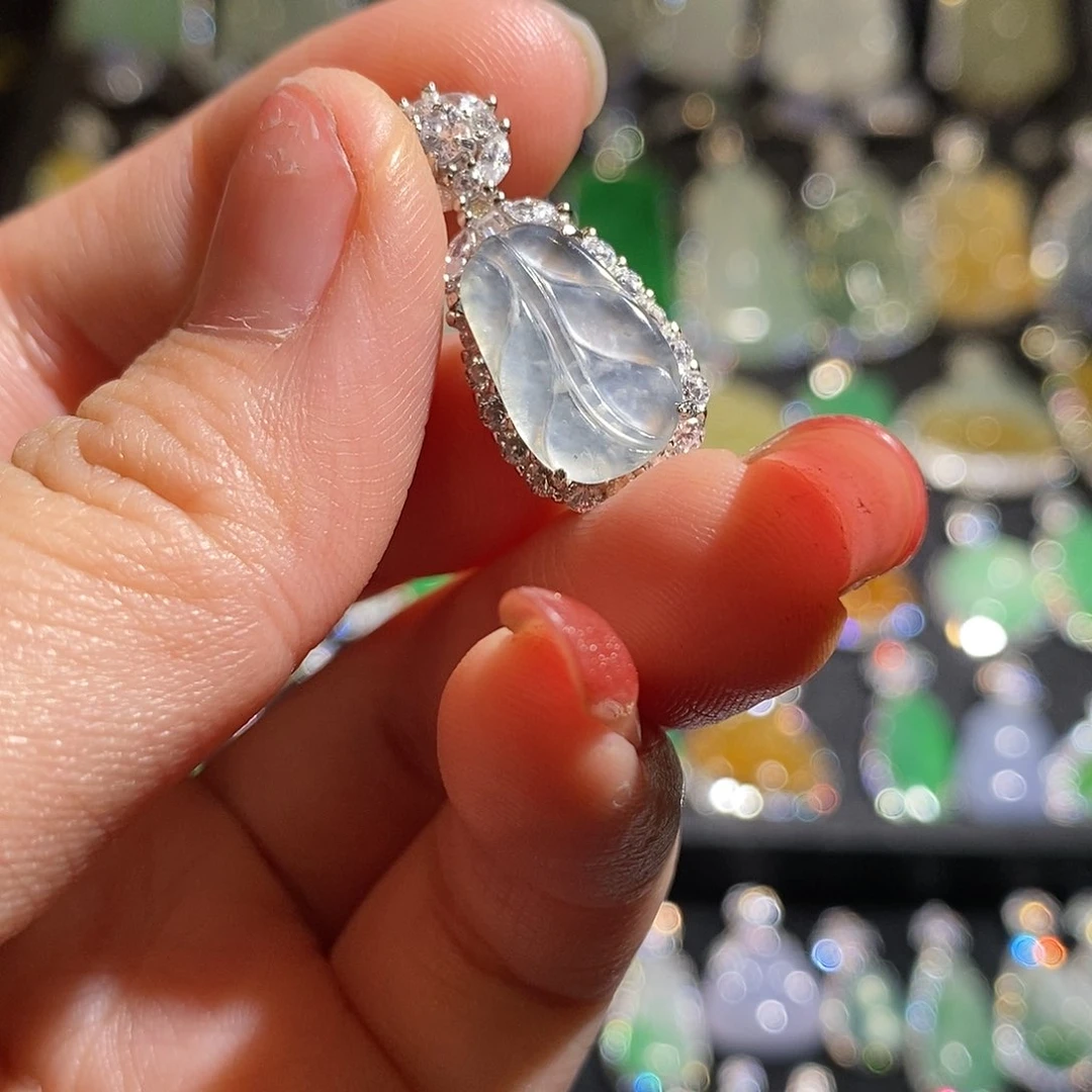 颈饰银S925镶嵌翡翠天然翡翠