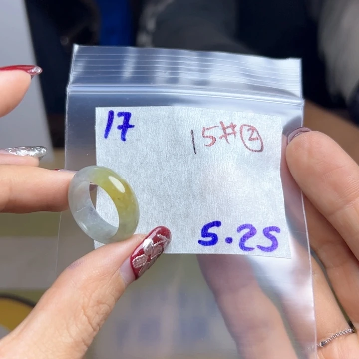 定制翡翠未镶嵌在