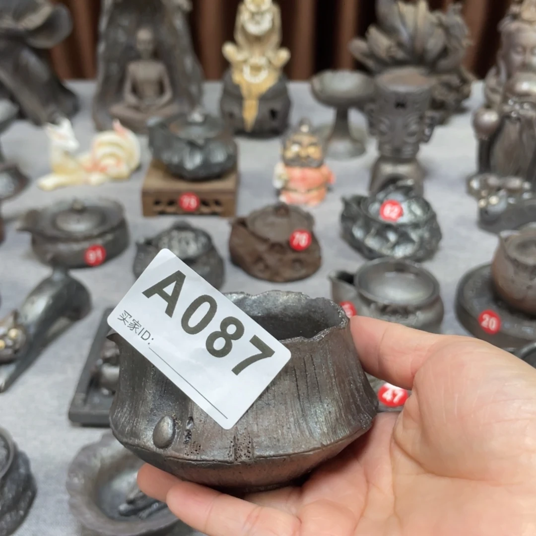 J***L公道福利全手捏柴烧茶器