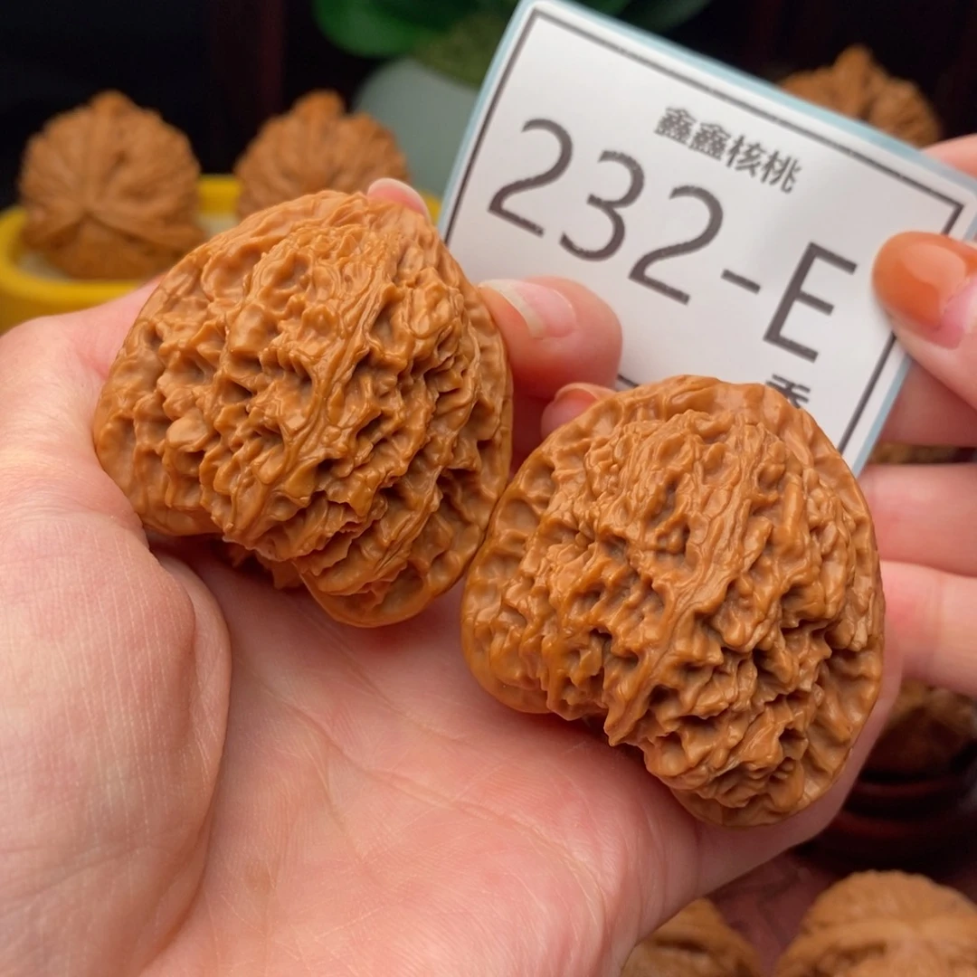 文玩核桃把件南疆42