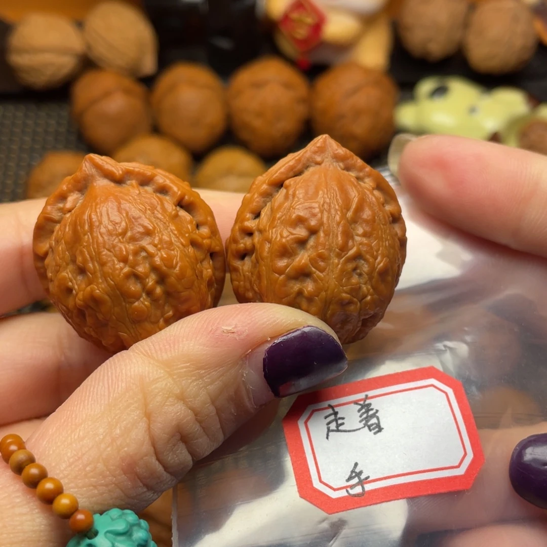 走***儿吊坠文玩核桃31尺全品小佛塔