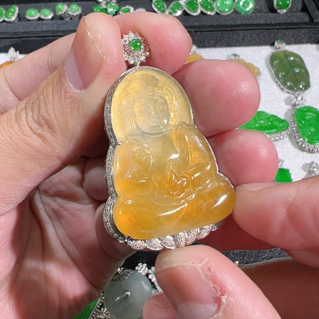 【闪购商品】翡翠吊坠(不含链)18K金镶嵌