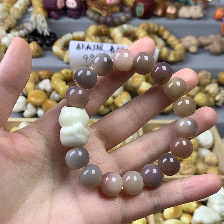 吊坠菩提根/象牙果象牙果菩提手串1.3