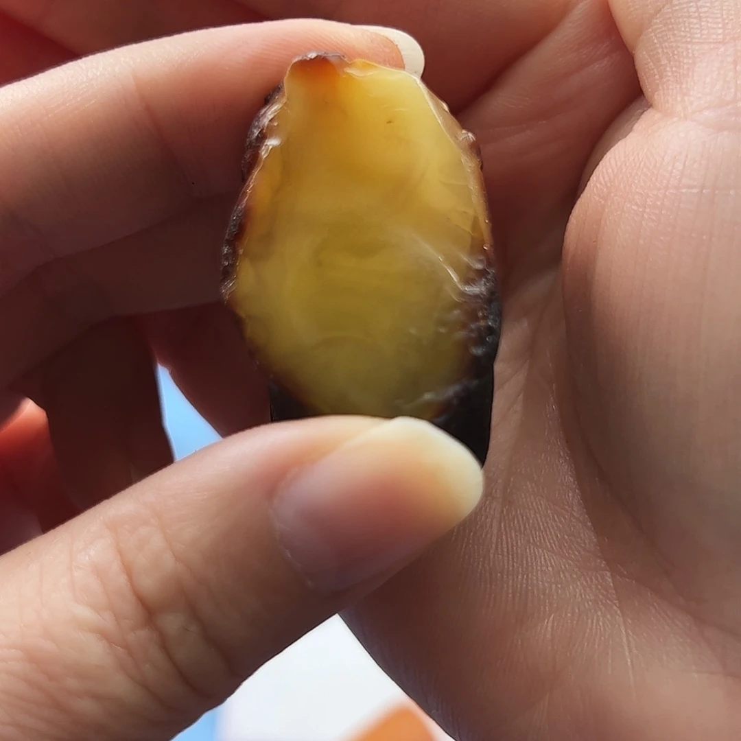 定制琥珀未镶嵌如**逸琥珀蜜蜡定制