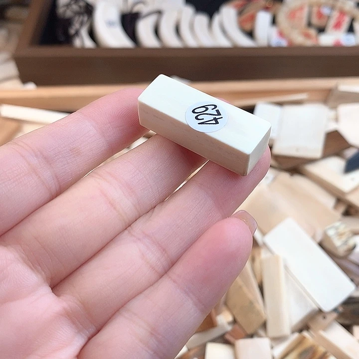 泥塑不打孔联系客服