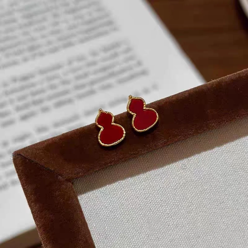 铜合金耳饰 8122韩式轻奢感葫芦造型耳钉女时尚小众设计气质耳饰