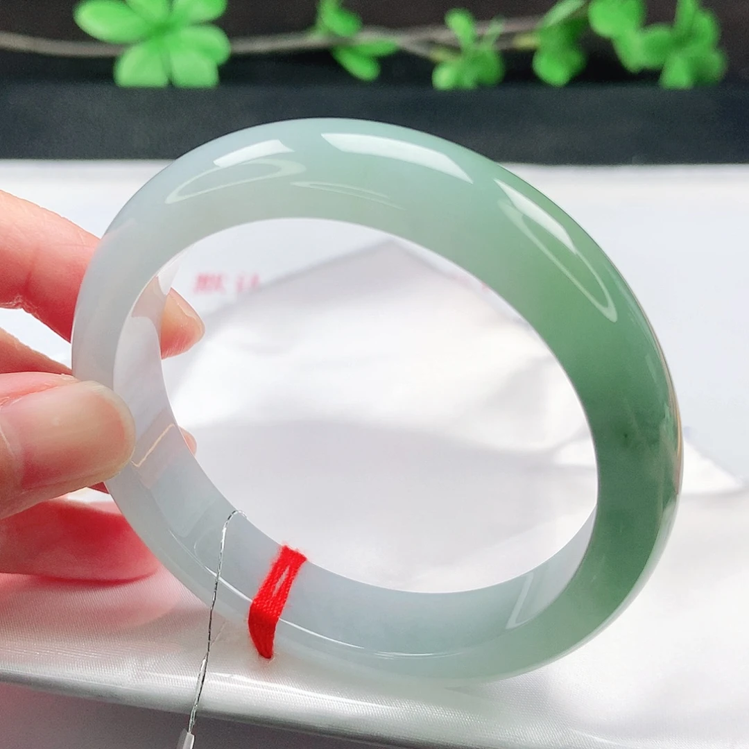 翡翠未镶嵌手镯56.5圈