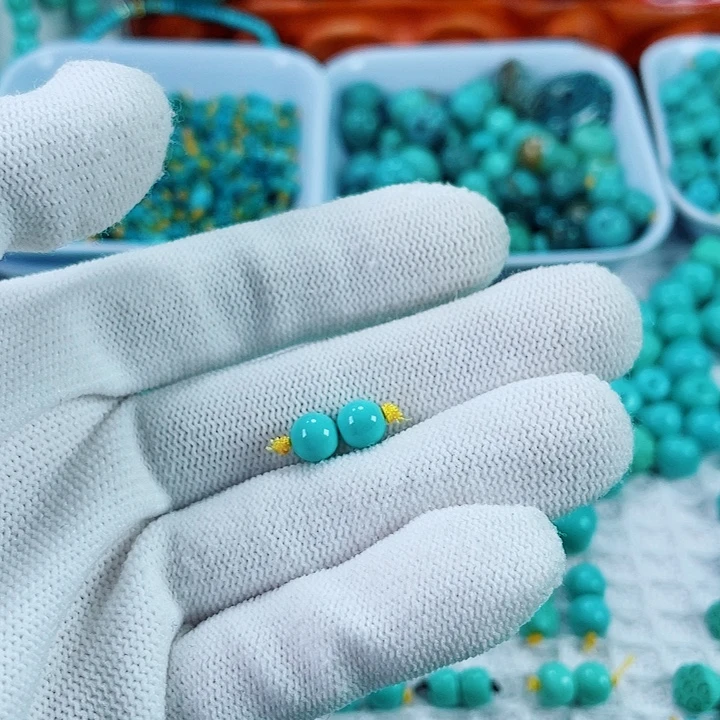 秋***秋南红玛瑙未镶嵌珠宝奇石