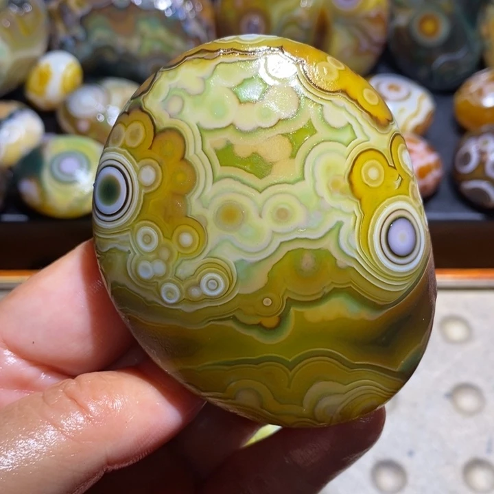 玛瑙/玉髓未镶嵌珠宝半成品