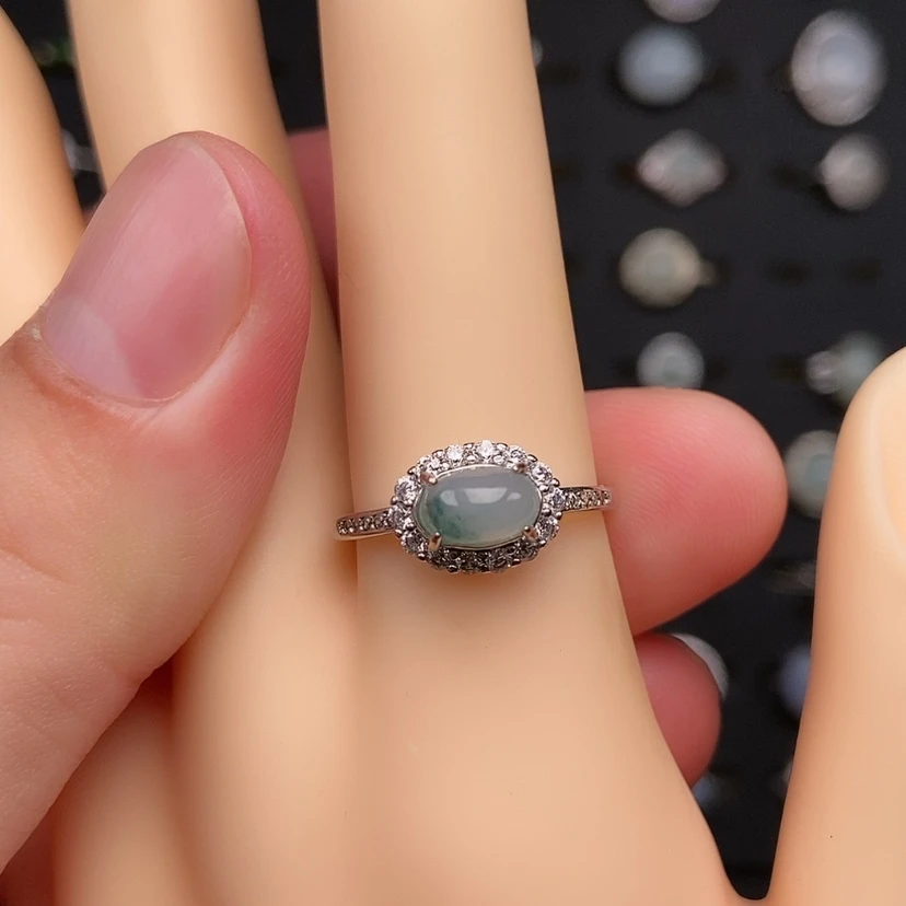 【闪购商品】银S925镶嵌戒指翡翠