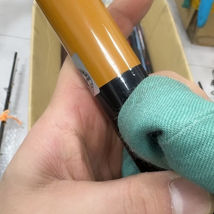 苗***.1.8m以下碳素鱼竿钓鱼竿888988