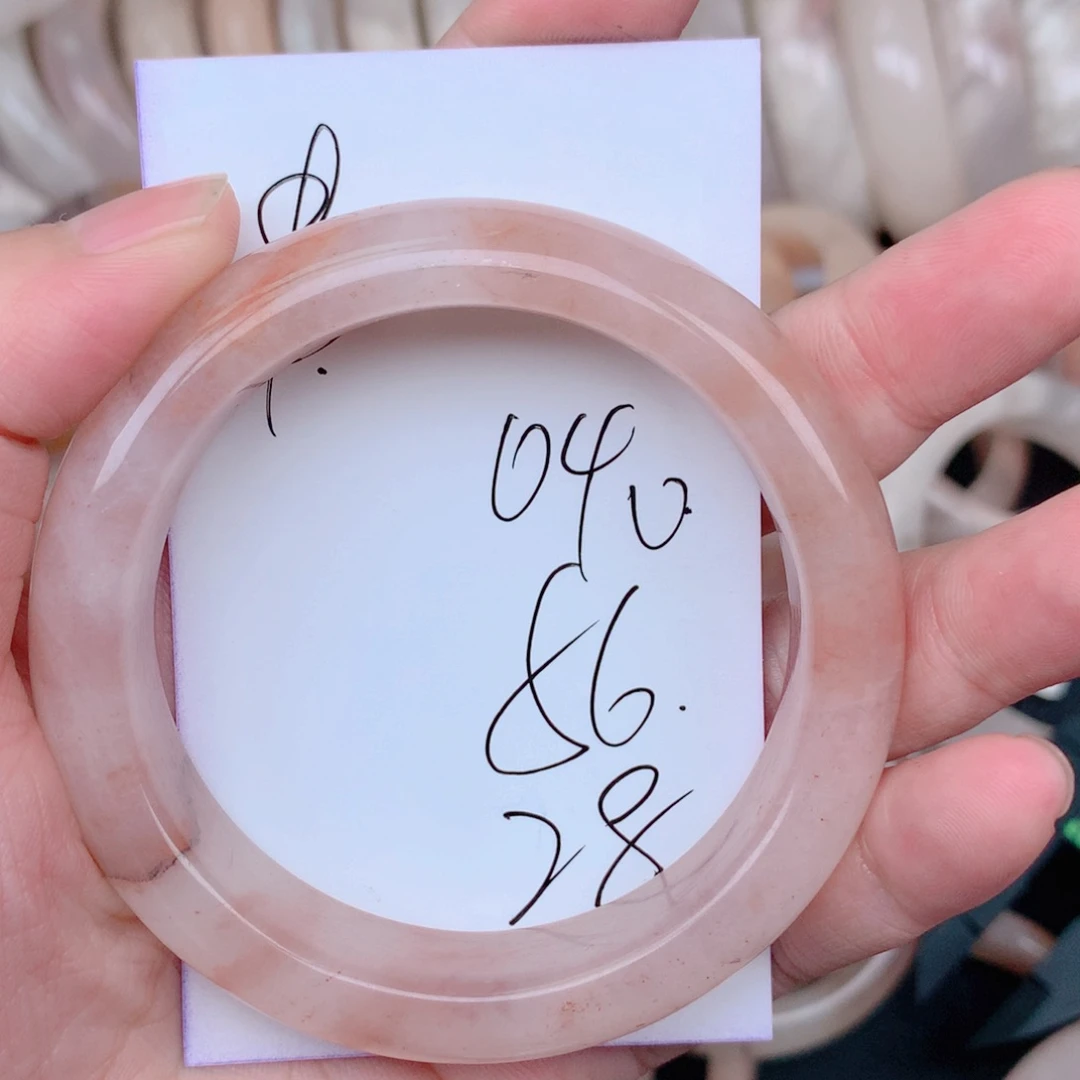 石英质玉未镶嵌手镯040