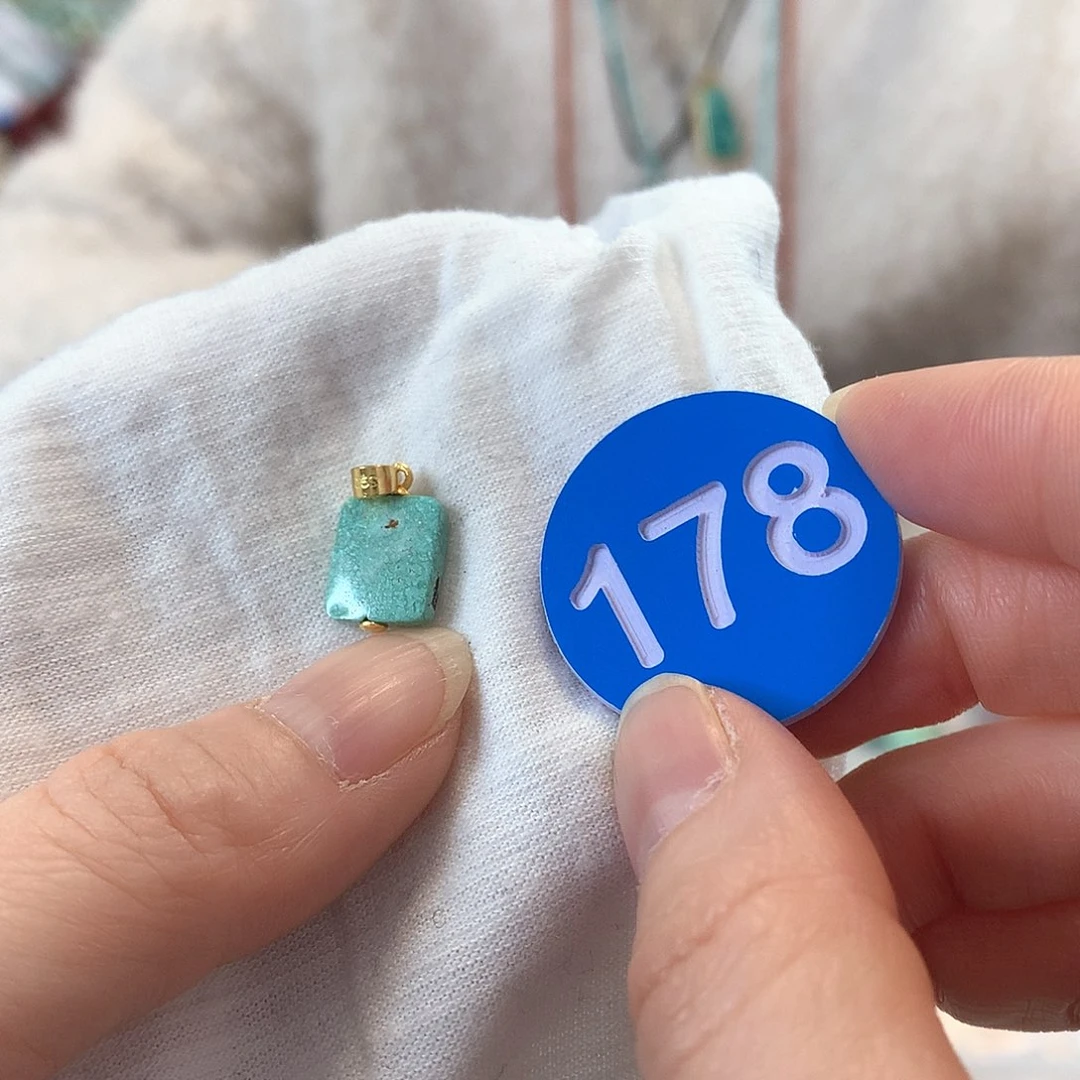 南红玛瑙珠宝奇石未镶嵌