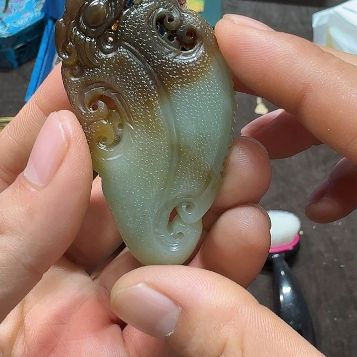 未镶嵌和田玉（糖玉）车挂