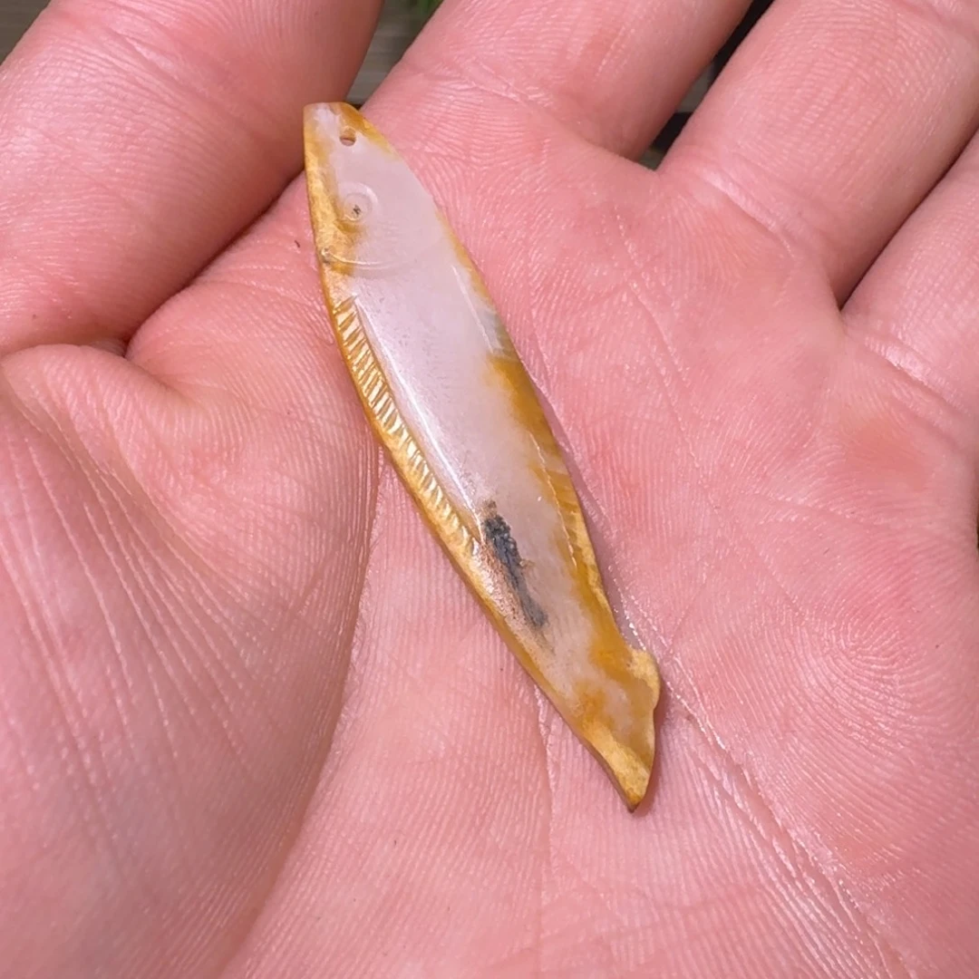 和田玉（糖玉）未镶嵌挂件