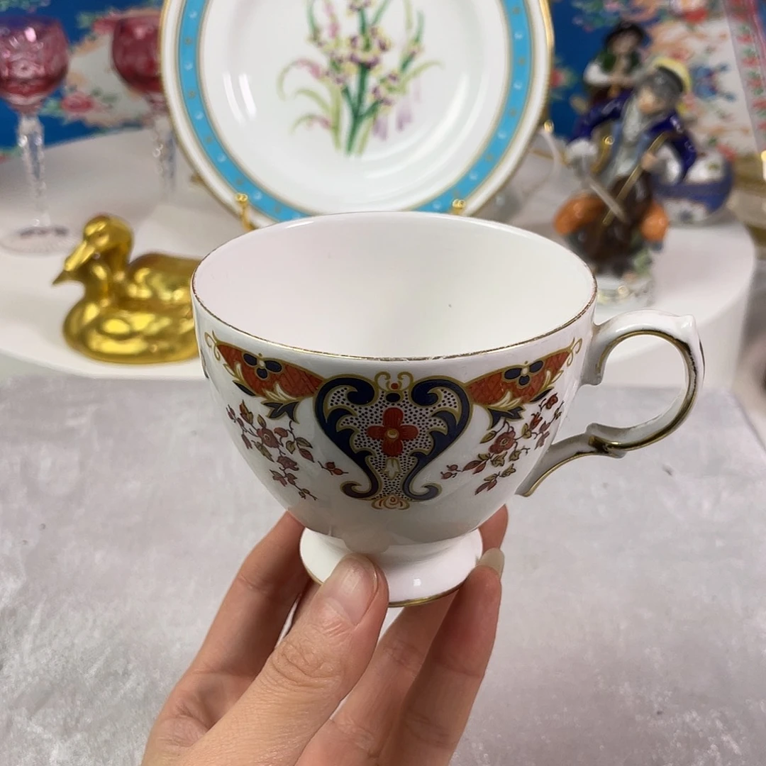 瓷片欧瓷咖啡杯水晶杯摆件